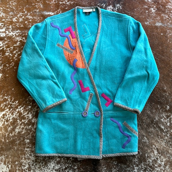 Holy Moly 80s Queen! - Picture 1 of 4